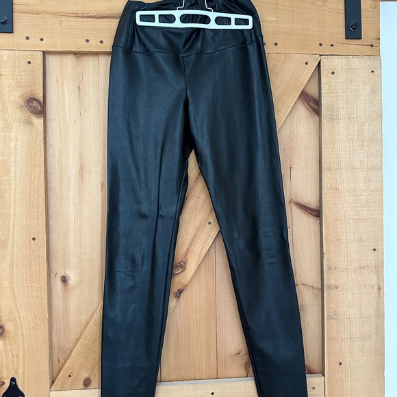 Aritzia Wilfred Free Daria Pants - Picture 2 of 4